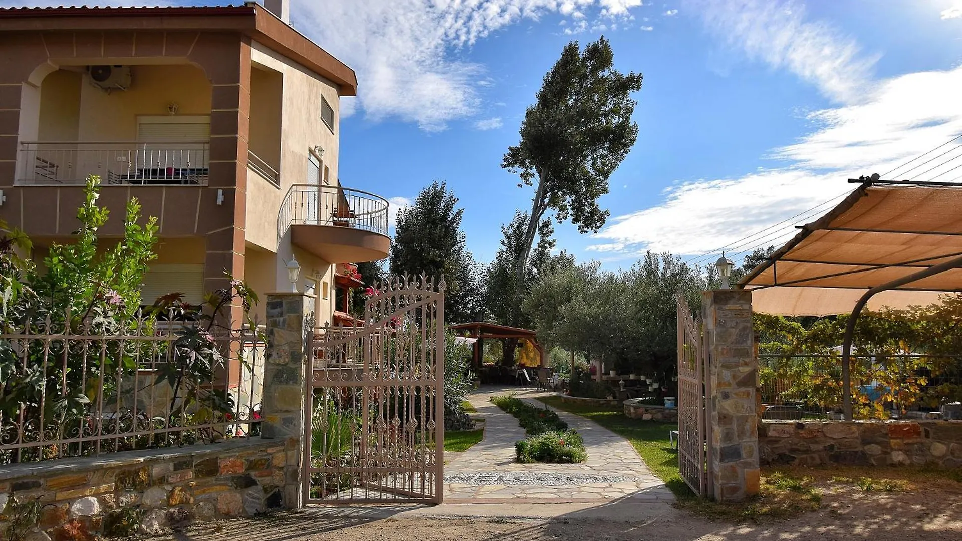 Nikiti Spathies Resort - Studio Apartment By Spathies Beach Kalogria  Greece